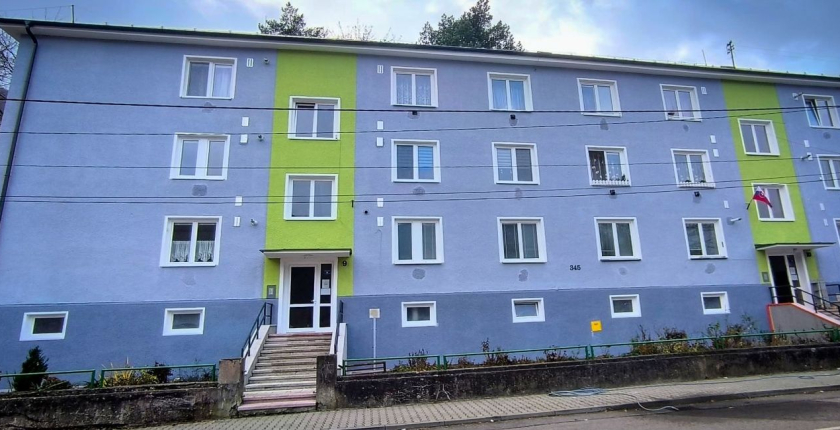 Bytový dom práve prechádza obnovou